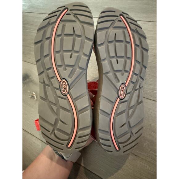 Chaco Z2 Classic Sandal in Swell Peach Size 8 - Picture 2 of 5